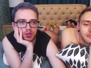 andyahr on cam for live free nude video chat now