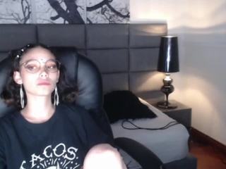 devora-black on cam for live free nude video chat now