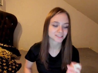Elesstra on cam for live free nude video chat now