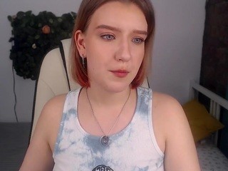 EmilyMiracle on cam for live free nude video chat now