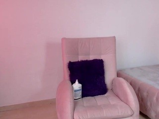 ?, ?????? on cam for live free nude video chat now