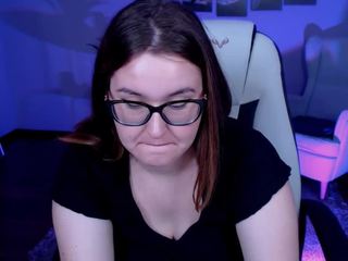 ?, ? ℝ?????? ?? on cam for live free nude video chat now