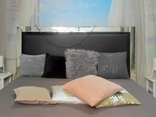 giuliamorris on cam for live free nude video chat now