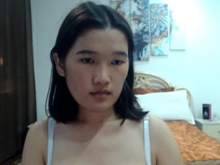 Illura on cam for live free nude video chat now