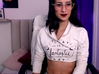 LISE-ROUSSEL on cam for live free nude video chat now