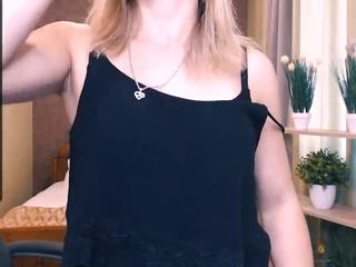 lovely-melony on cam for live free nude video chat now