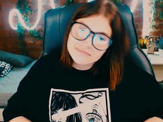 MissNarcissa on cam for live free nude video chat now