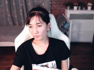 MissSamina on cam for live free nude video chat now