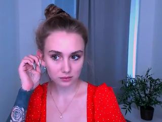 MonikaRay on cam for live free nude video chat now