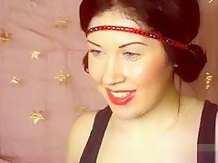Ammanda loves to fuck her in front of the webcam