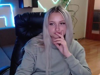 baby-malika on cam for live free nude video chat now