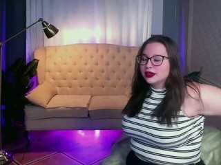 BellaGrante on cam for live free nude video chat now