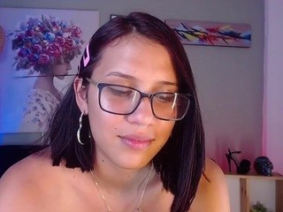 Brenda-Diamond on cam for live free nude video chat now