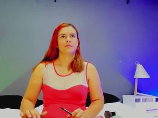 emily-quinnxxx on cam for live free nude video chat now