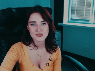 engrossing-redhead on cam for live free nude video chat now