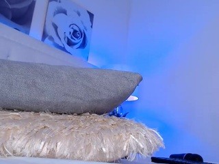 hanna-foxxy on cam for live free nude video chat now