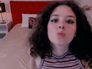 HoneyRaiden on cam for live free nude video chat now
