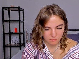 Martini Bianca on cam for live free nude video chat now