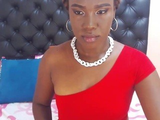 Naomhy on cam for live free nude video chat now