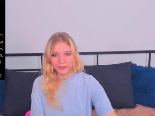 nikaamooon on cam for live free nude video chat now