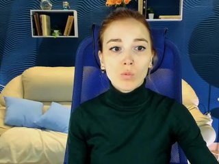 SaraGalbraith on cam for live free nude video chat now