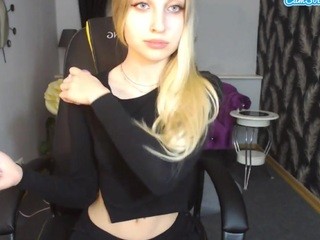 SinAmor on cam for live free nude video chat now