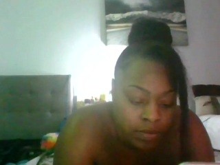 yourthroatfairy on cam for live free nude video chat now