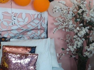 Alexa-Cherry on cam for live free nude video chat now