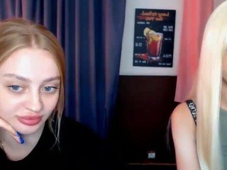 AnneCass on cam for live free nude video chat now