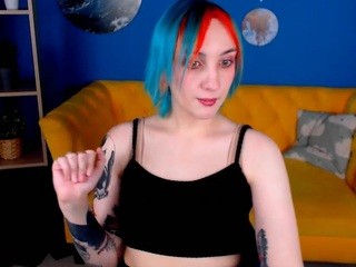 AsheLuck on cam for live free nude video chat now