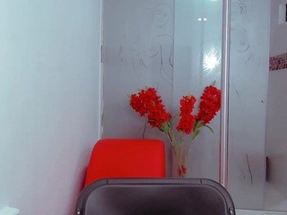 bigass-xiomy on cam for live free nude video chat now
