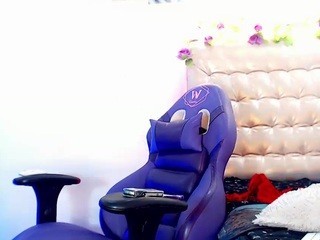 Camila-Valencia on cam for live free nude video chat now
