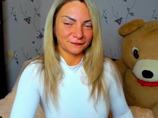 cathynicee on cam for live free nude video chat now