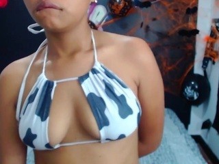 ciarasexysr on cam for live free nude video chat now