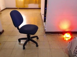 ?, Tuti Porn? on cam for live free nude video chat now