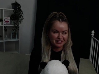 inna-miracle on cam for live free nude video chat now