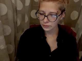 Jozefi4a on cam for live free nude video chat now