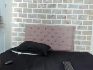 KendraRhys on cam for live free nude video chat now