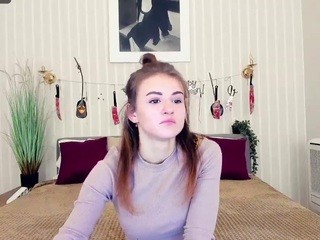LiliDanger on cam for live free nude video chat now