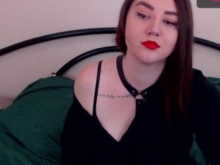 lillyloan4u on cam for live free nude video chat now
