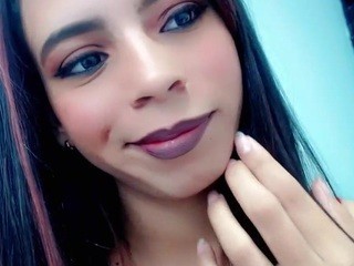 Mia Antonella on cam for live free nude video chat now