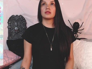 miss-loann on cam for live free nude video chat now