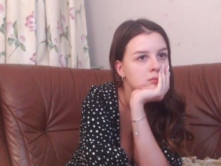 Sannabell on cam for live free nude video chat now