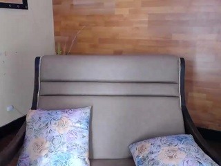 stephie-rose on cam for live free nude video chat now