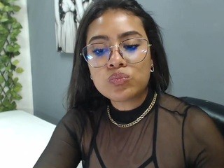 Sweett kitty , ❤️ on cam for live free nude video chat now