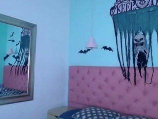 Yelitzaa on cam for live free nude video chat now
