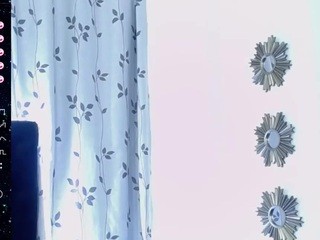 angelica-100 on cam for live free nude video chat now