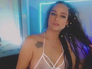 Atenea-queen on cam for live free nude video chat now