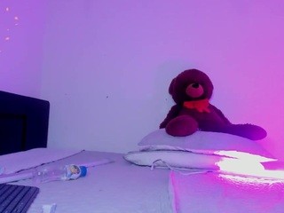 Athena-Cum on cam for live free nude video chat now