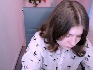 BreeShines on cam for live free nude video chat now